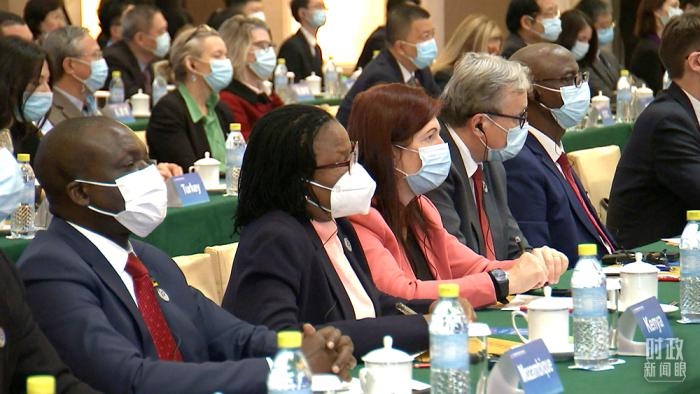 △紀(jì)念會議分會場的與會嘉賓。(總臺央視記者楊立峰拍攝)