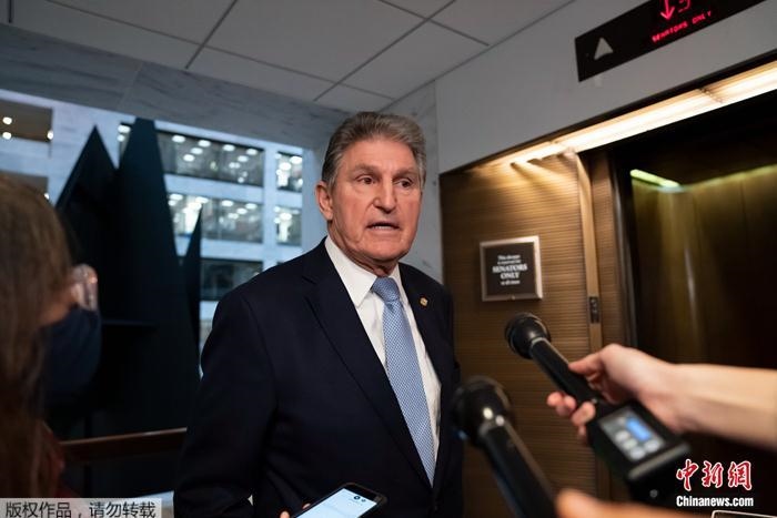 資料圖：美國民主黨籍參議員曼欽。