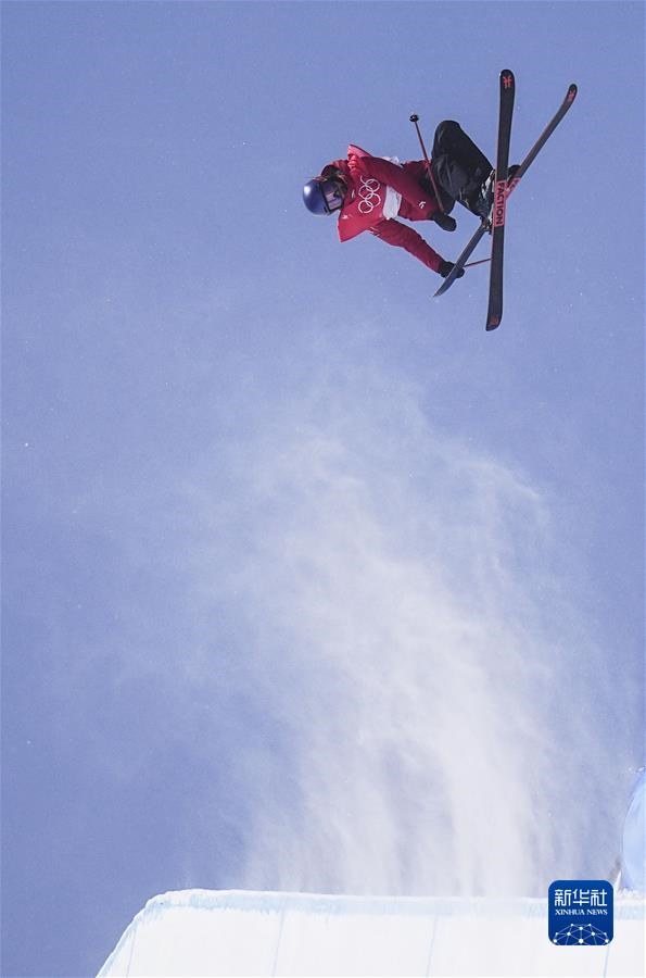 (新華全媒頭條·圖文互動)(9)鐘華論:中國攜手世界 向著春天出發(fā)——寫在北京第二十四屆冬季奧林匹克運動會閉幕之際