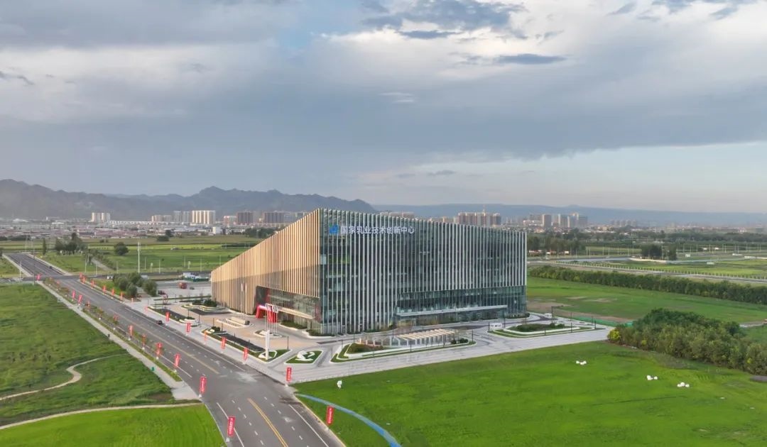 1691816427452909.jpg 2.jpg