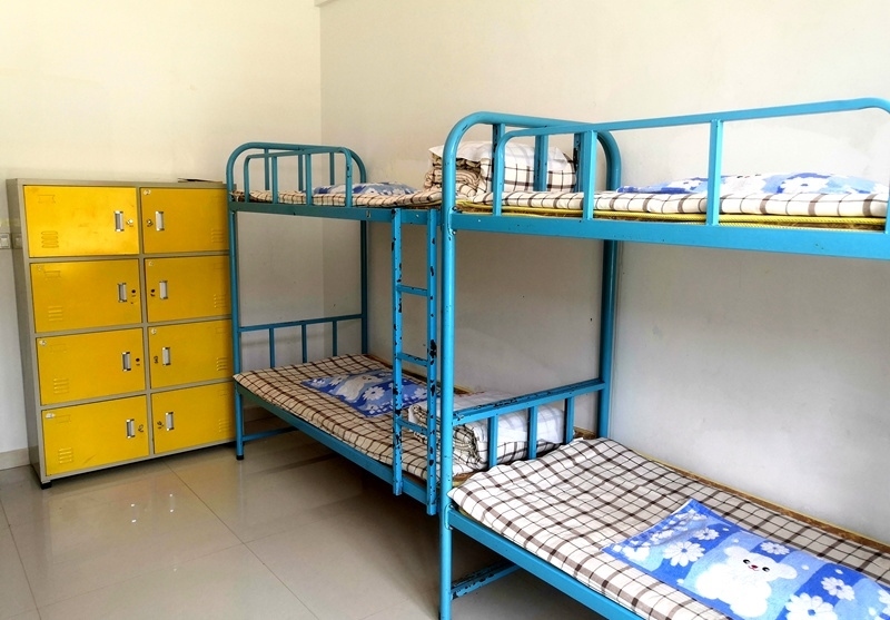 學(xué)生住宿午休的宿舍。人民網(wǎng)記者 孫博洋攝
