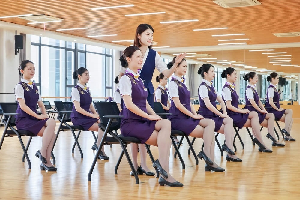 形象儀態(tài)塑造。