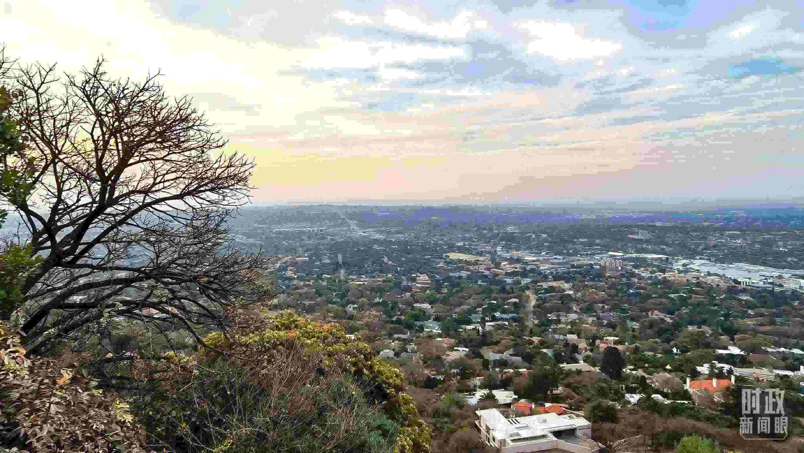 △南非約翰內(nèi)斯堡。（總臺(tái)央視記者韓銳拍攝）