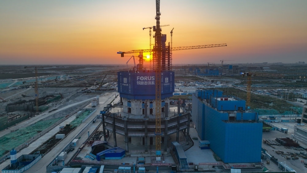 在雄安新區(qū)啟動(dòng)區(qū)拍攝的中國中化大廈項(xiàng)目（9月21日攝，無人機(jī)照片）。新華社記者 張鋮 攝