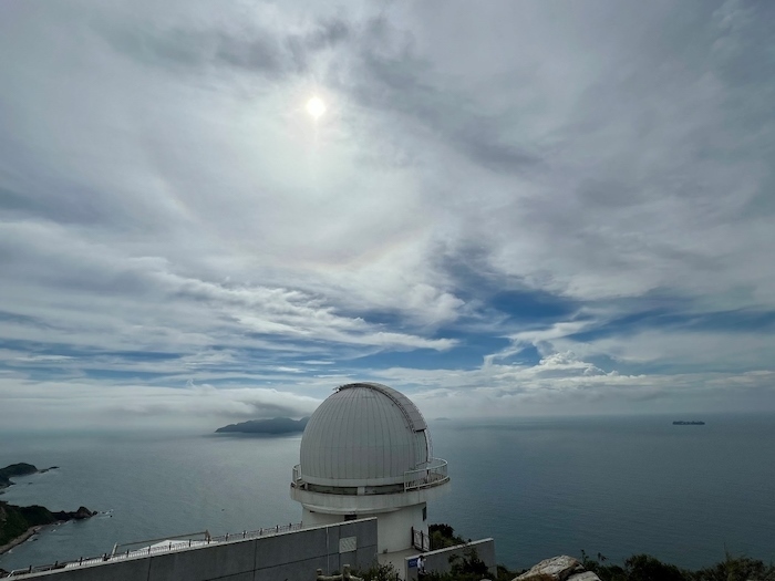 天文樓太陽望遠鏡圓頂。人民網(wǎng)高清揚攝