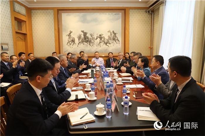 3.2023年10月30日，中國(guó)駐蒙使館座談會(huì)現(xiàn)場(chǎng)。人民網(wǎng)記者 霍文攝