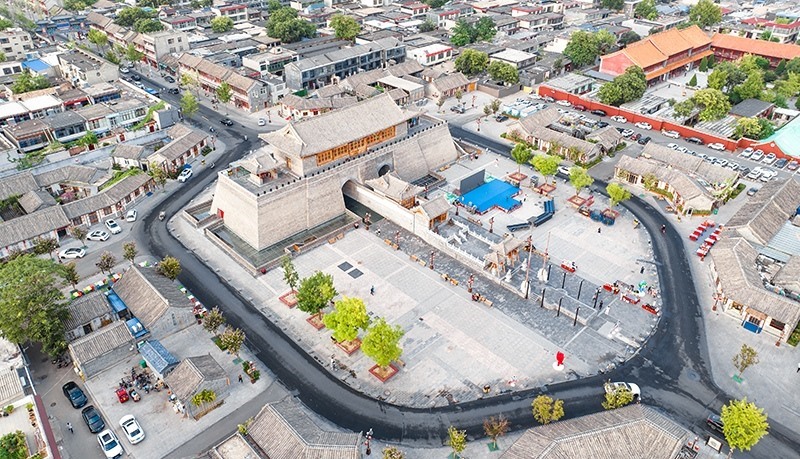 2022年9月8日，航拍河北正定古城陽和樓與正定歷史文化街。