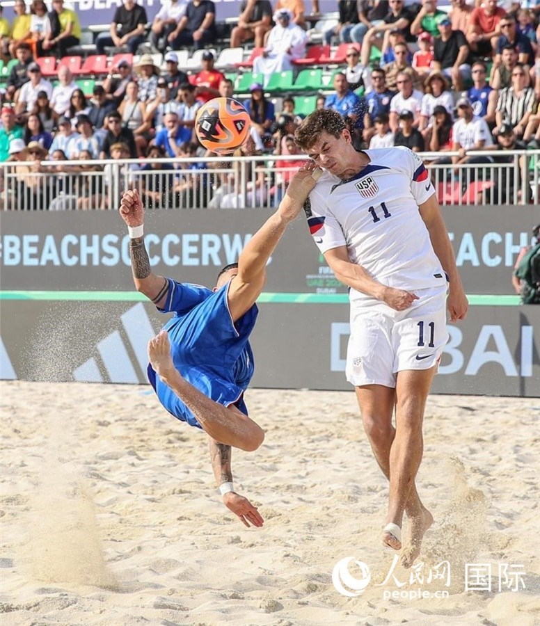 2月15日，意大利隊對陣美國隊。人民網(wǎng)塔里克·易卜拉欣攝