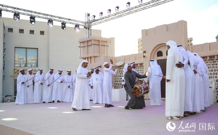 阿拉伯歌舞表演。人民網(wǎng) 塔里克·易卜拉欣攝