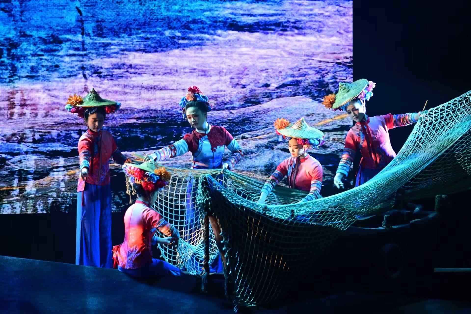 《圍頭新娘》劇照。泉州市高甲戲傳承中心供圖