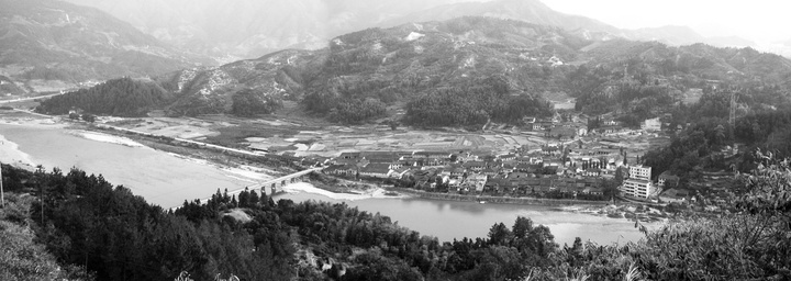 搬遷前的景寧外舍村。供圖 共享聯(lián)盟·景寧