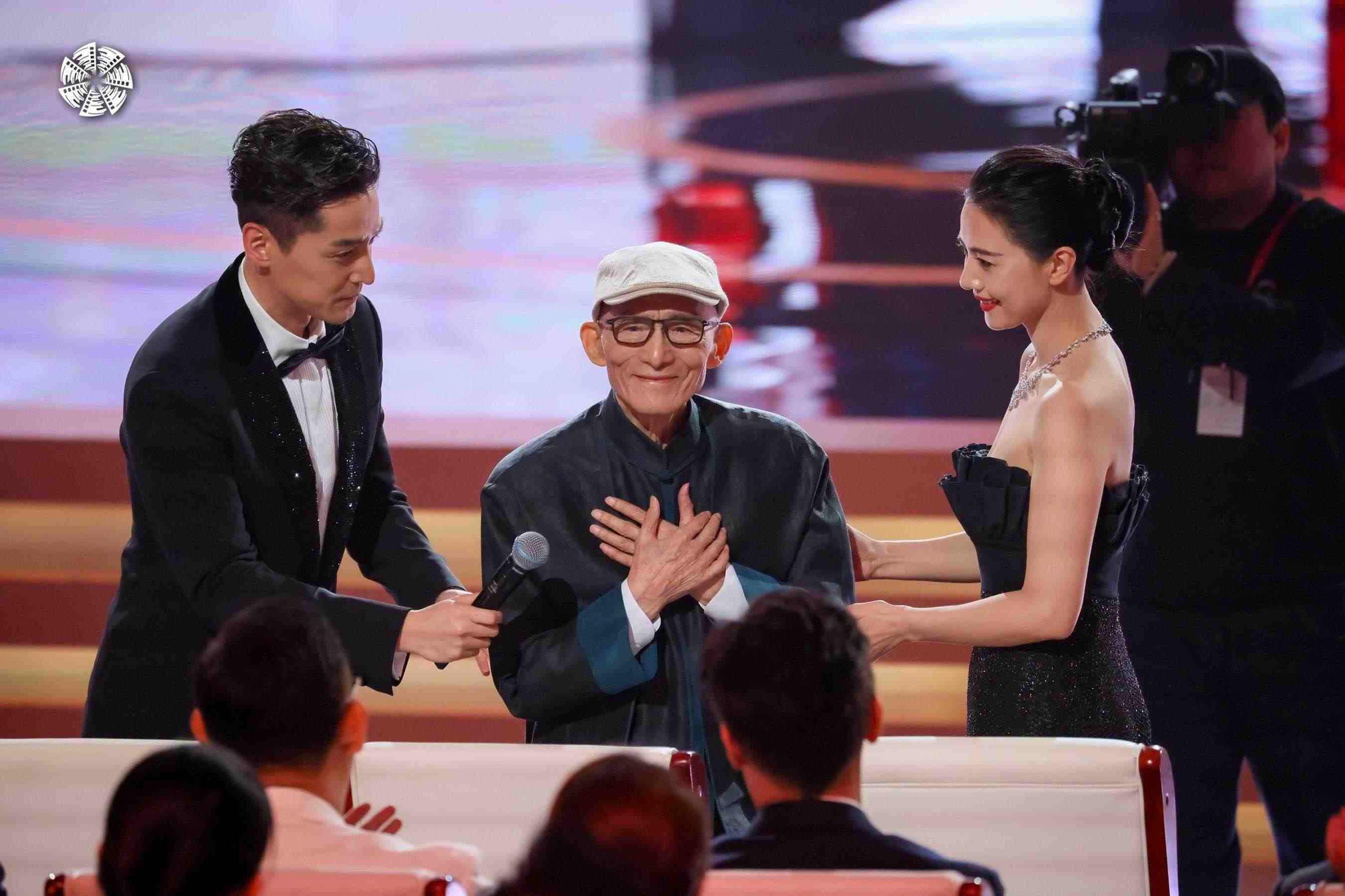 從左到右依次為演員胡歌，演員游本昌，演員高圓圓。主辦方供圖