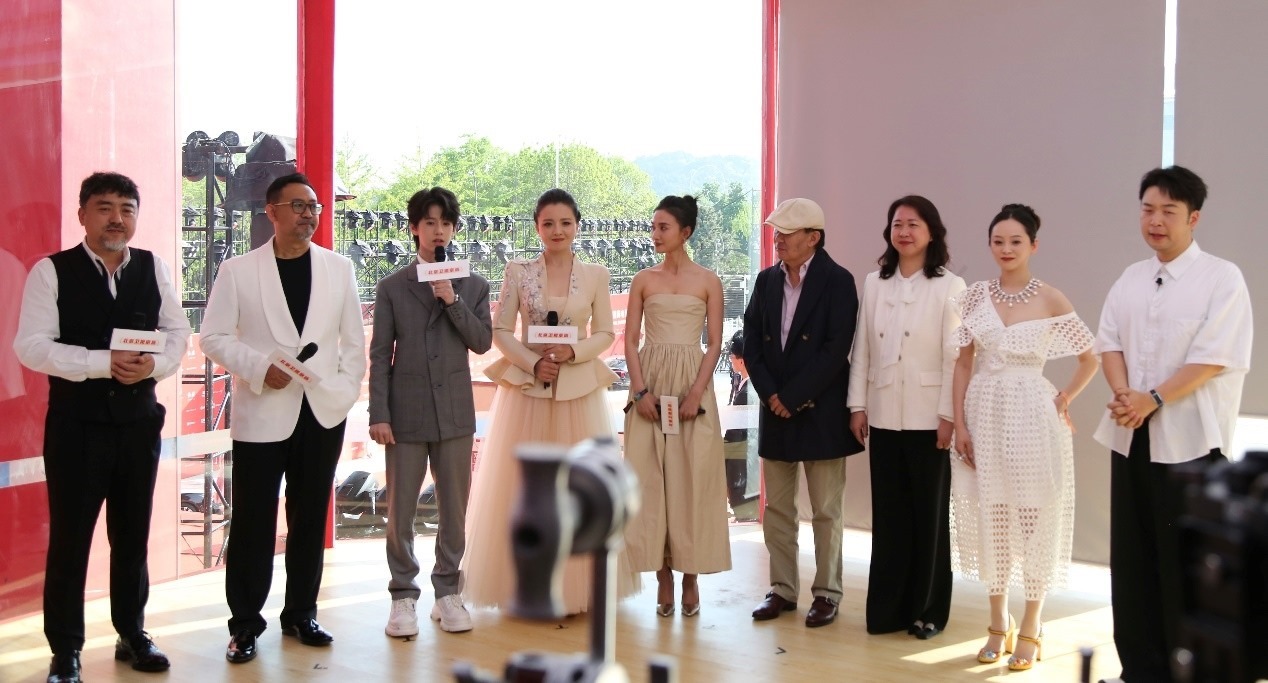 “品牌助力電影”公益直播活動現(xiàn)場。主辦方供圖