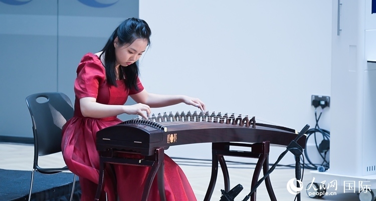 中英/北愛教育合作論壇現(xiàn)場。