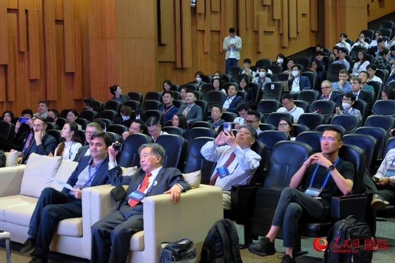 會(huì)議現(xiàn)場(chǎng)。人民網(wǎng)記者 白元琪攝