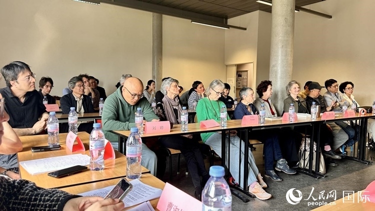 “國際青年文學(xué)共讀”活動現(xiàn)場。人民網(wǎng)記者 于超凡攝