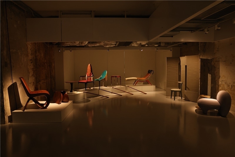《新生萬物-中國非遺與當代設計展》展廳。陽光媒體集團供圖