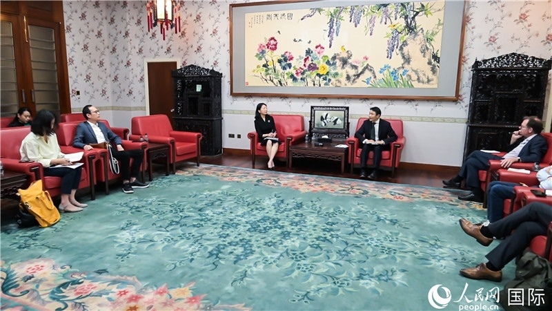 中外媒體吹風(fēng)會現(xiàn)場。 人民網(wǎng) 郭錦標(biāo)攝