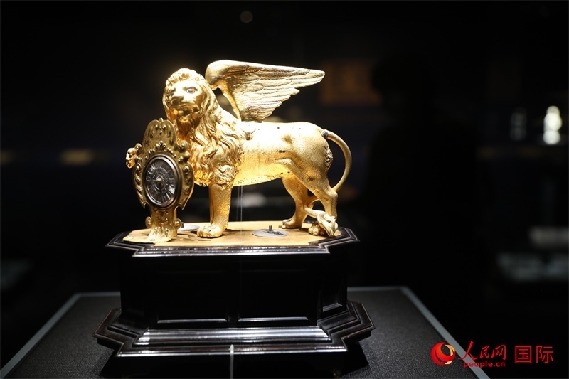 展覽“傳奇之旅：馬可·波羅與絲綢之路上的世界”展品。人民網(wǎng) 殷韜攝