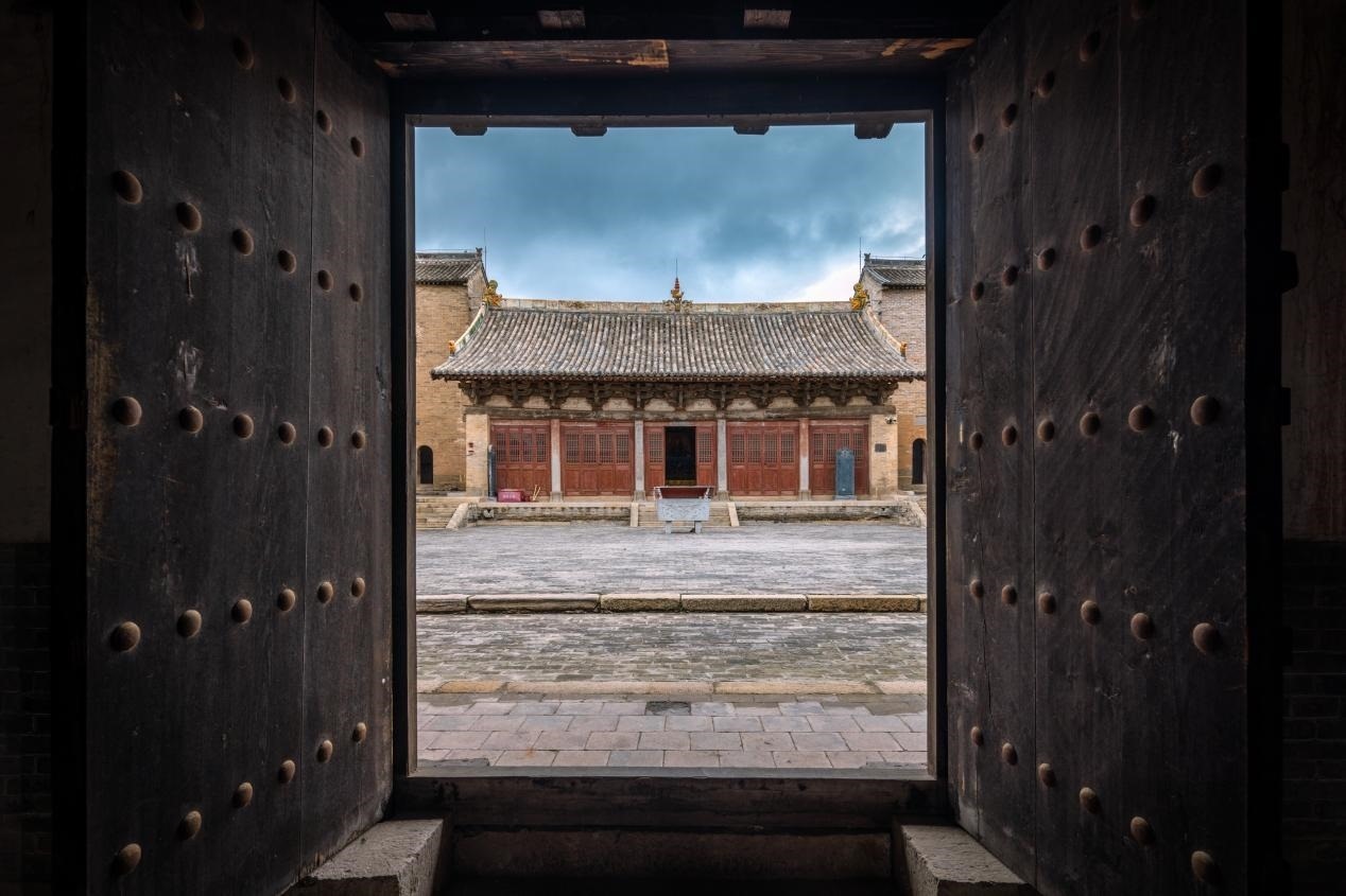 高平市崇明寺一角。蘇唐詩(shī)攝