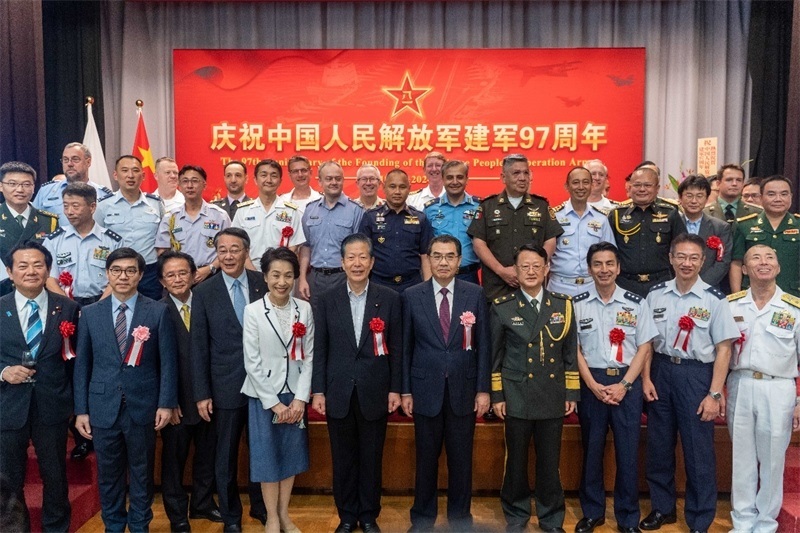 到場(chǎng)嘉賓合影。中國(guó)駐日本大使館供圖