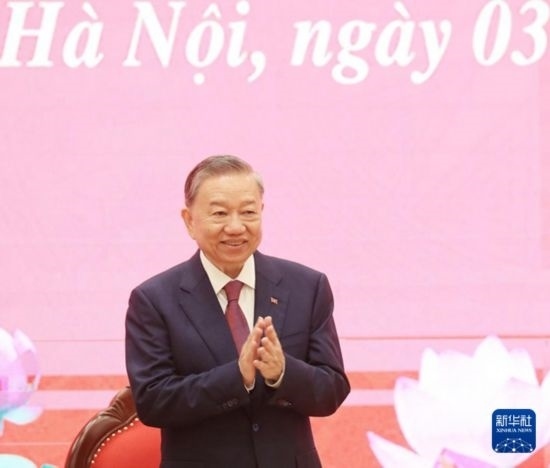 8月3日，在越南河內(nèi)，蘇林出席新聞發(fā)布會(huì)。新華社/越通社