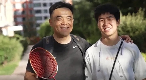 劉建波、劉傲寒父子。北航供圖