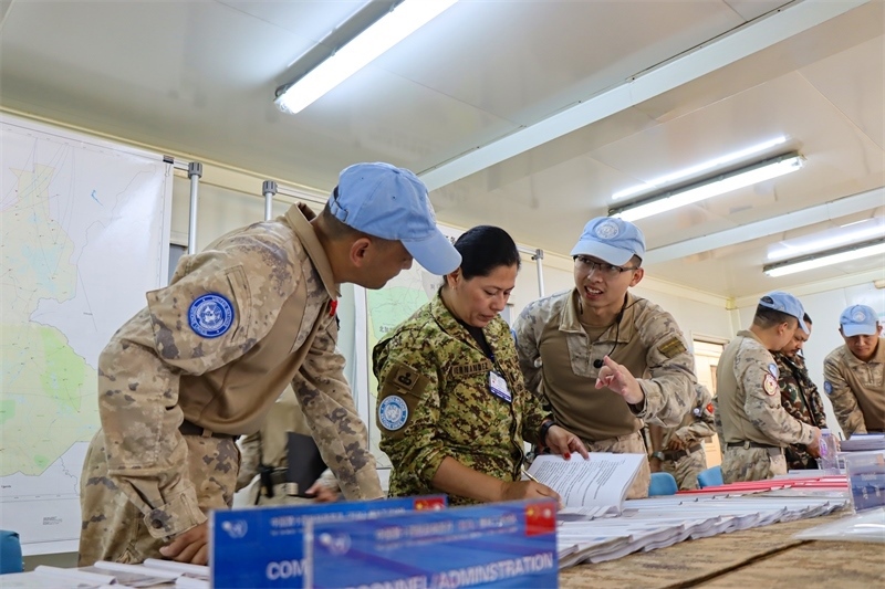 圖4-核查組對工兵分隊做出高度評價(馬騫攝)