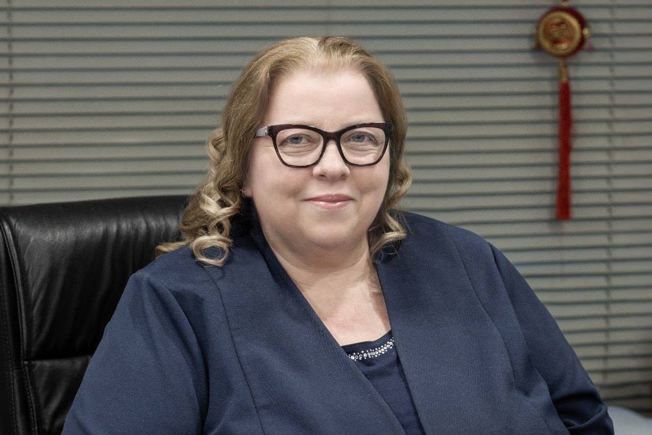 北京俄羅斯文化中心主任吳丹娜（塔季揚(yáng)娜·烏爾茹姆采娃）。受訪者供圖