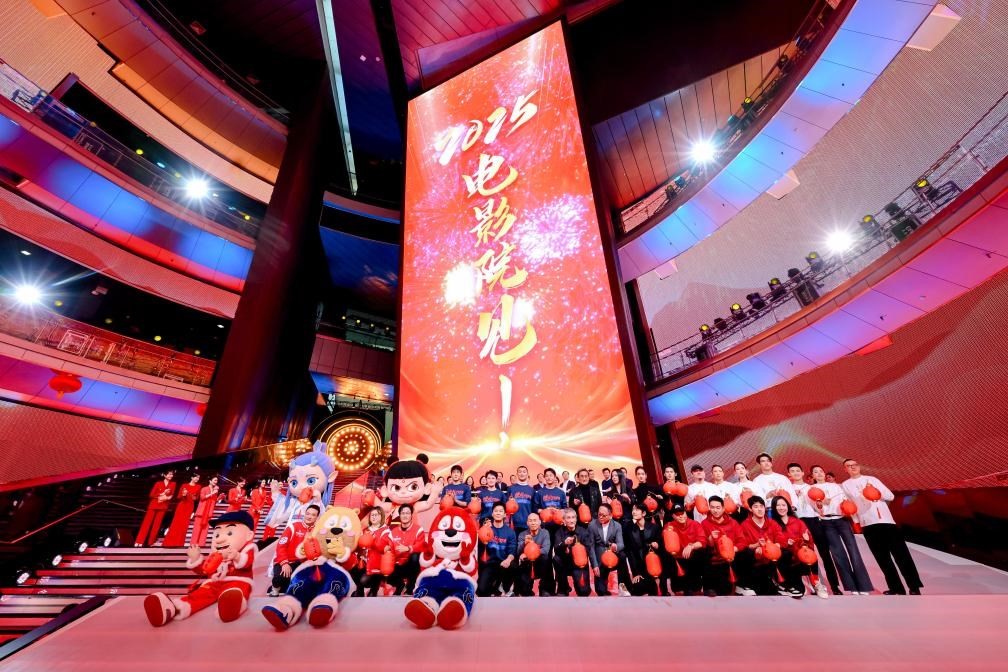 2025年春節(jié)檔電影主創(chuàng)合影。（圖片由主辦方提供）