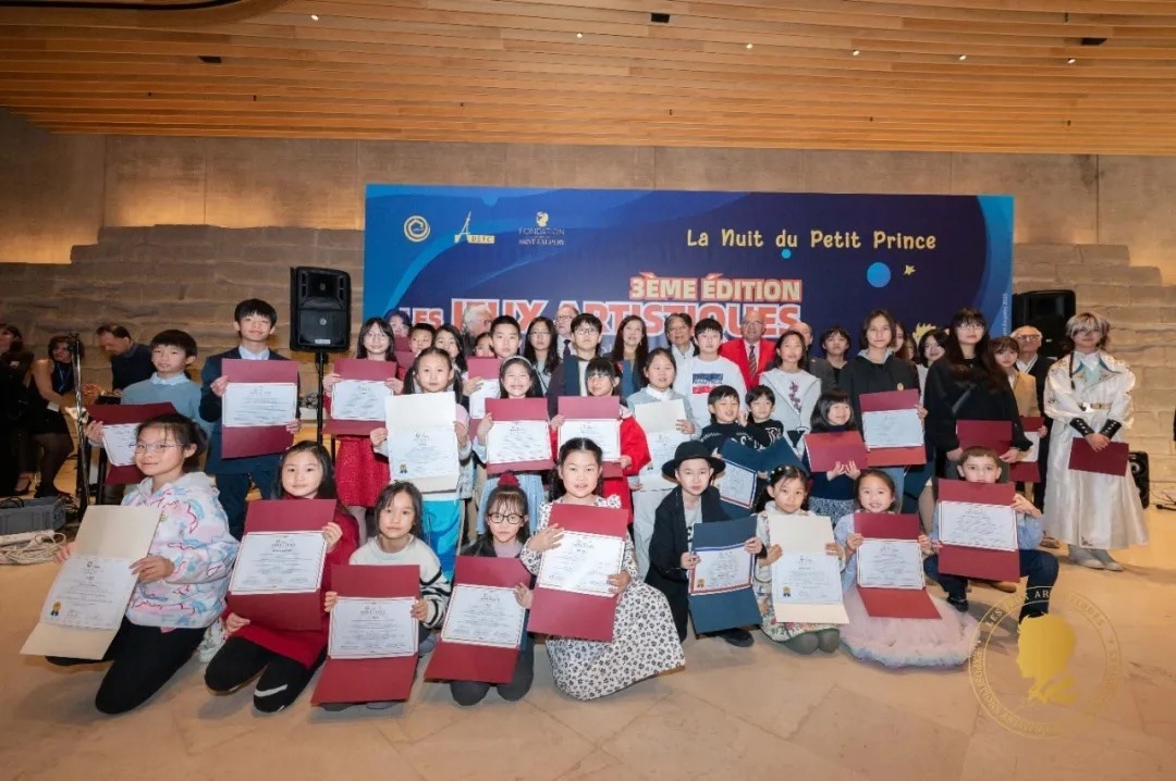 第三屆國際藝術聯(lián)創(chuàng)聯(lián)展盛大開幕。法中交流促進會供圖