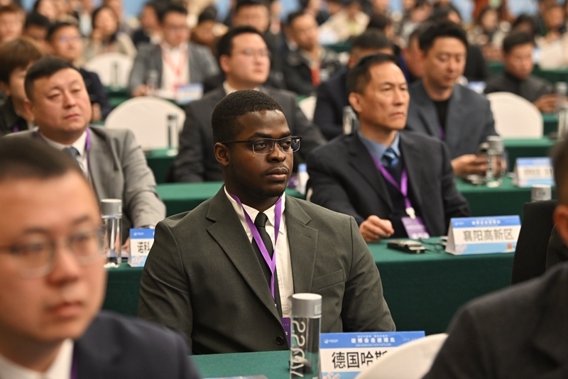 外企代表參加“進(jìn)博會(huì)走進(jìn)湖北”活動(dòng)主題推介會(huì)。人民網(wǎng)記者 翁奇羽攝