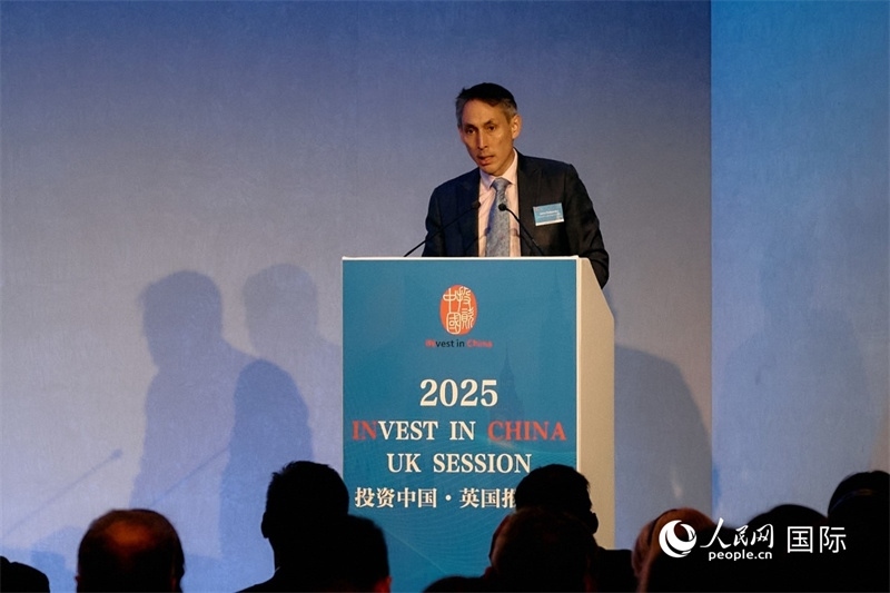 英國商業(yè)貿(mào)易部投資總監(jiān)吳僑文發(fā)表致辭。楊浩鵬攝