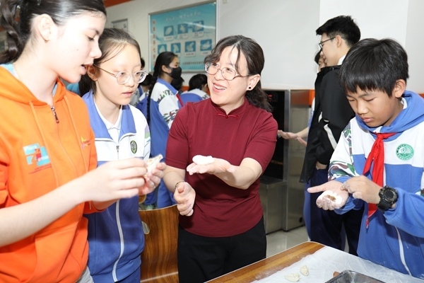 “見(jiàn)字如面，中法同心”青少年文化交流活動(dòng)啟動(dòng)。北京市教委供圖