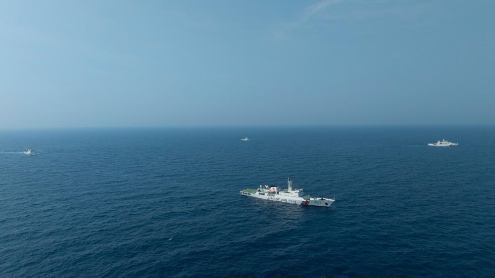 4月22日，中越海警艦艇編隊在北部灣海域開展聯(lián)合巡邏。（中國海警供圖）