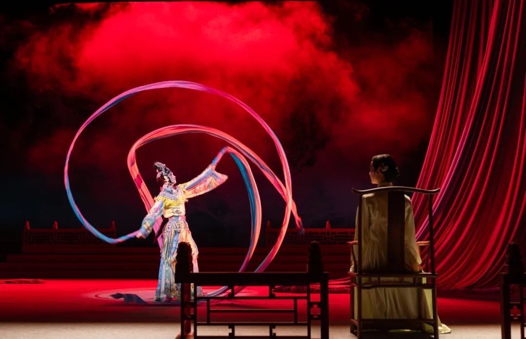 演出現(xiàn)場。北京人藝供圖